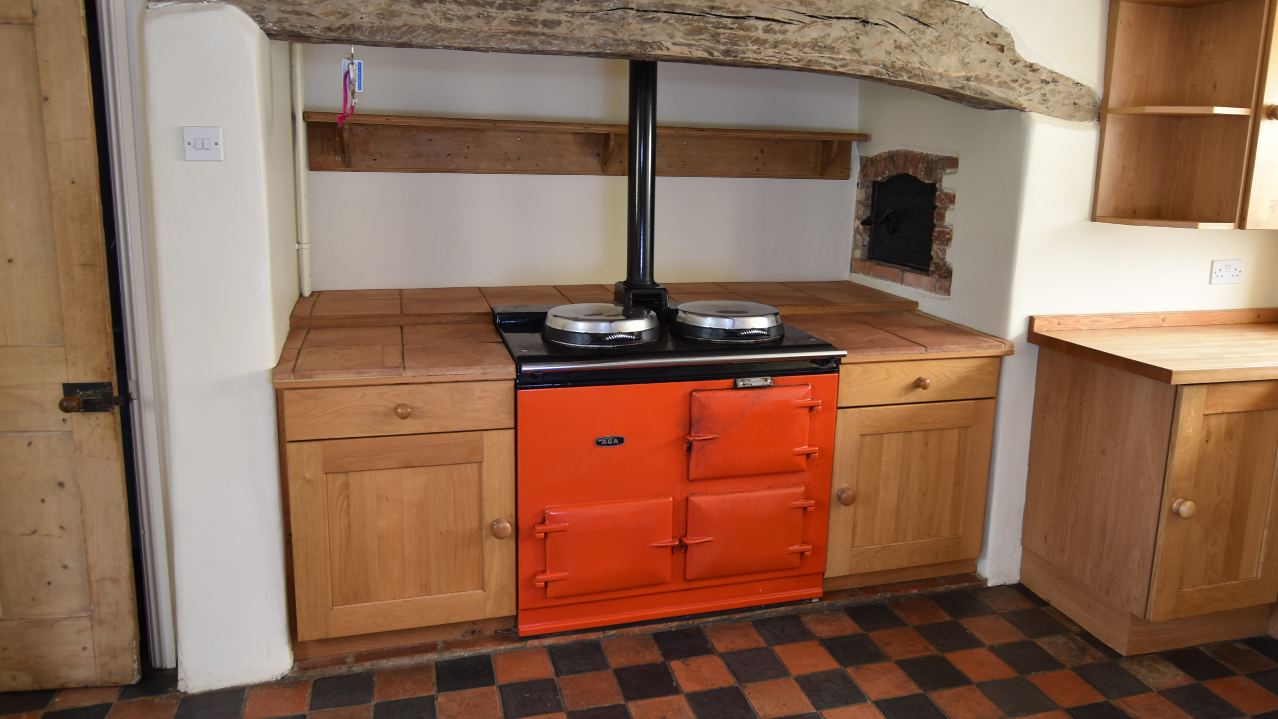 Post Office Cottage Oil Fired Aga & Original Bread Oven